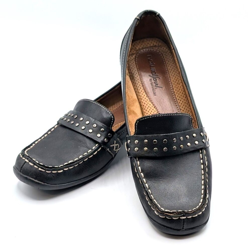 Natural Soul by Naturalizer Black Leather Studded Slip On Loafers Womens Size 6M